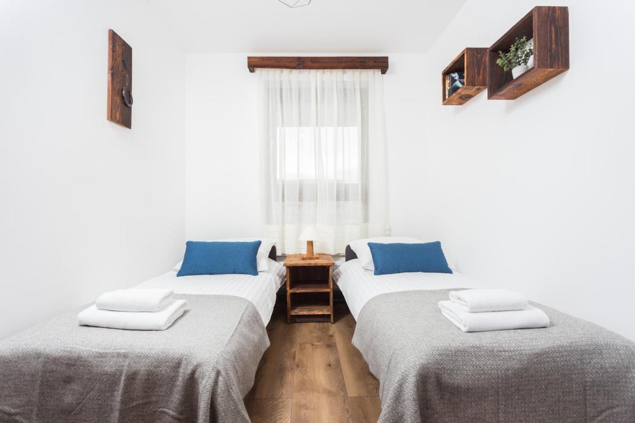 Of The Kings - Wolf Apartment Krakow